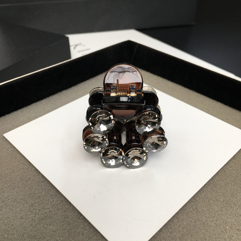 日韩简约精致水钻抓夹发夹