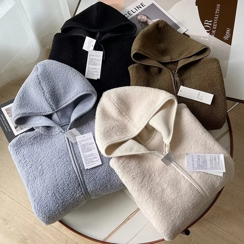 休闲短外套摇粒绒包邮2023秋冬