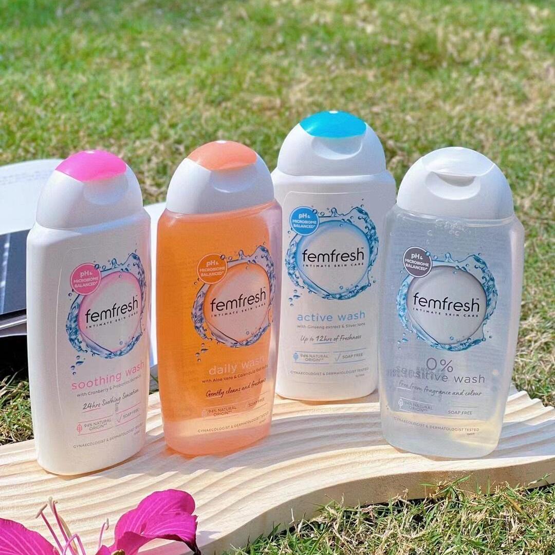 保税英国版Femfresh芳芯私处护理液洗液250ml洋甘菊温和清洁女性