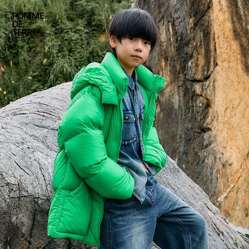 宽松连帽鹅绒服pomme蓬马