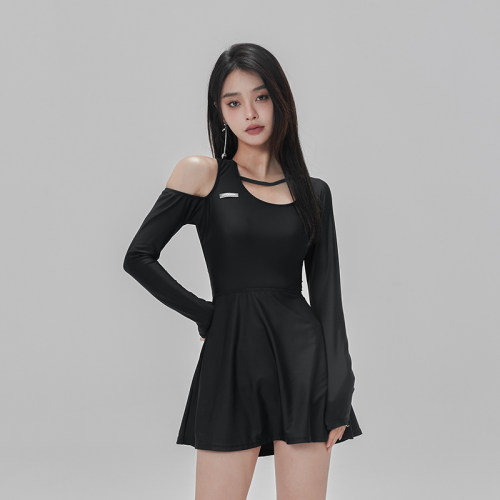 裙式连体性感泳衣小清新长袖学生少女修身显瘦泡温泉度假游泳衣女