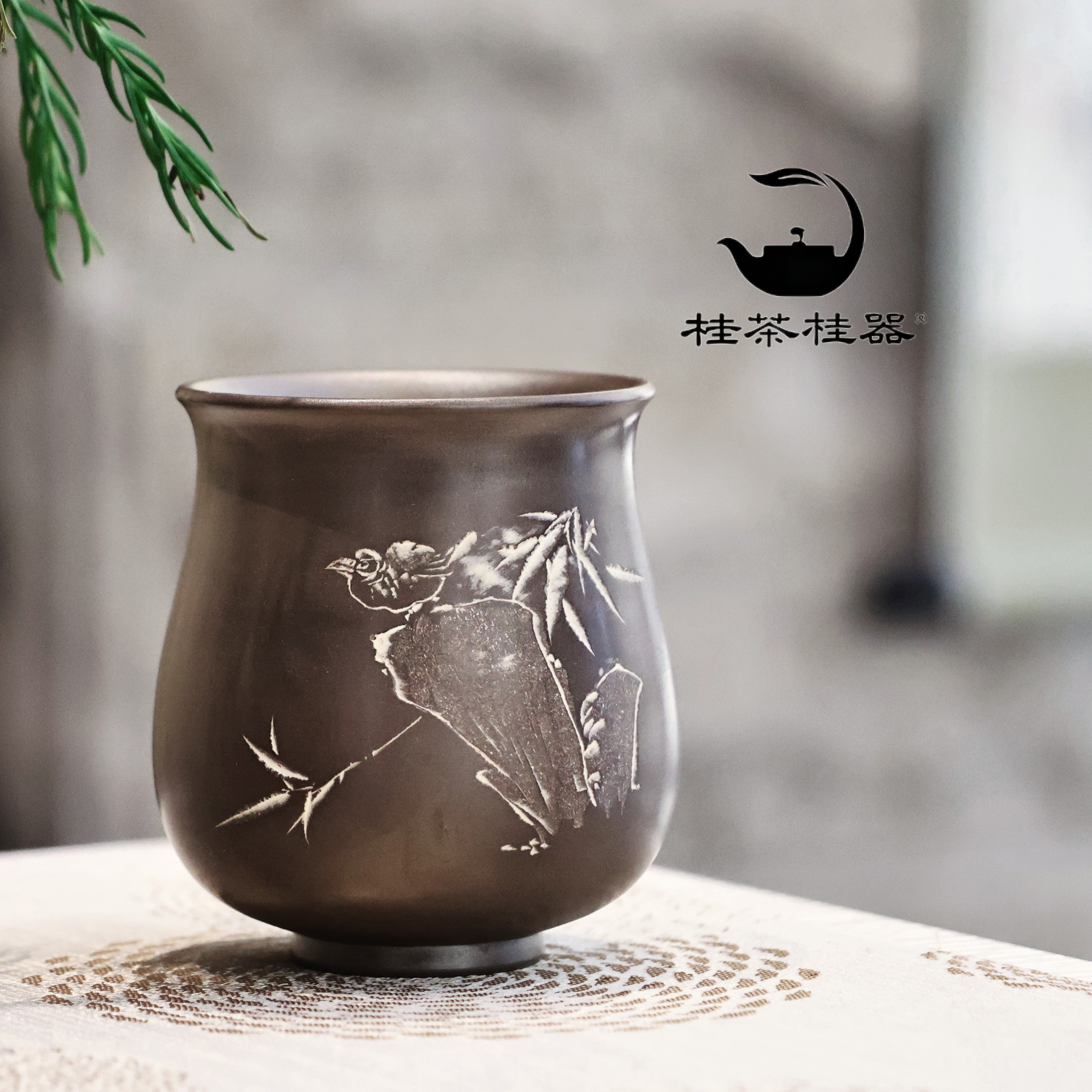 桂茶桂器|竹石幽鸣坭兴陶主人杯 坭兴陶古朴竹鸟非遗钦州陶茶具
