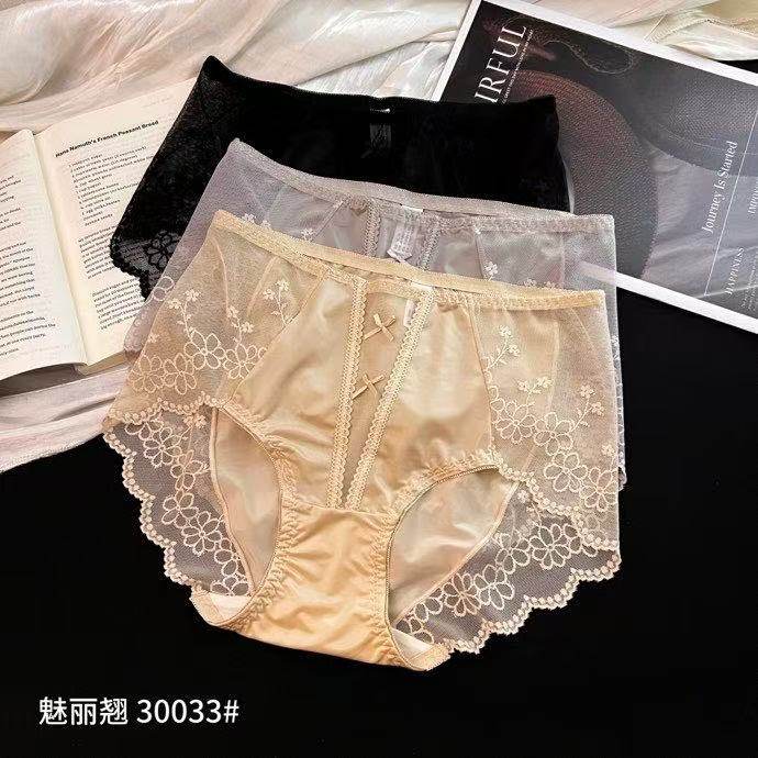 魅丽翘短裤薄刺绣蕾丝三角裤漂亮