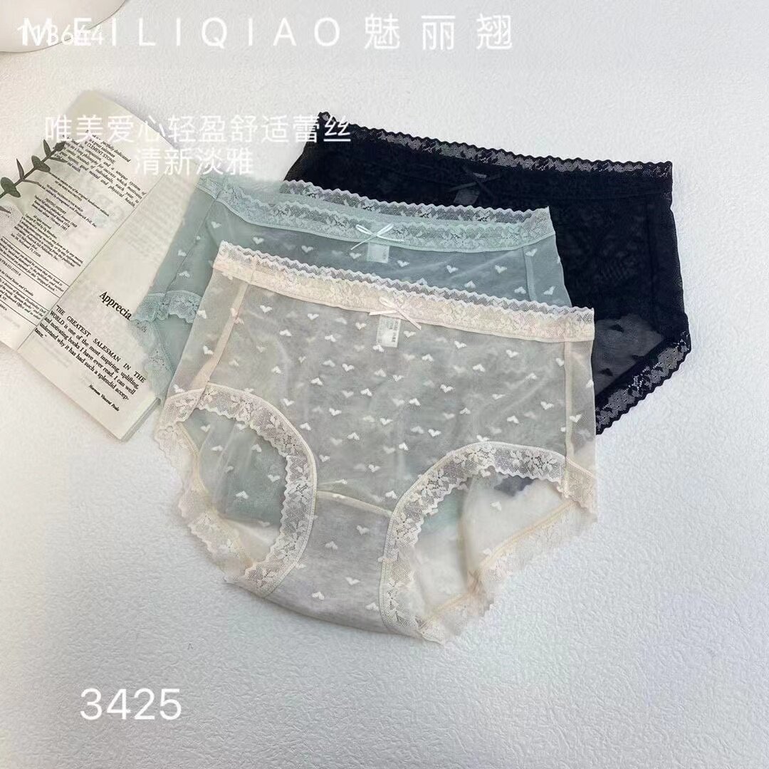 蕾丝透气纯棉裆中腰女三角内裤子