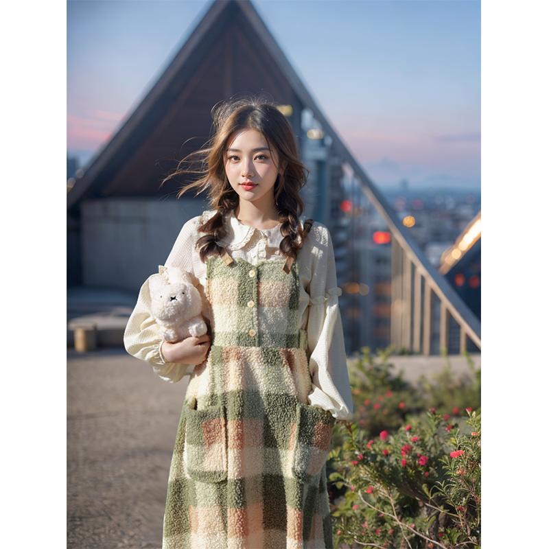 日系甜美清新格子背带裙中长款遮肚子显瘦秋冬季新款年轻连衣裙女