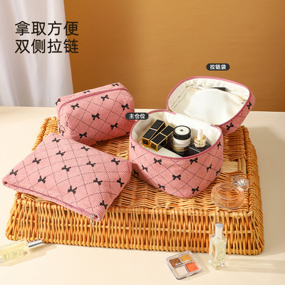 灯芯绒菱形格蝴蝶结化妆包大容量小众设计收纳包袋一个起批化妆品