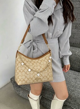 pvc包包新款78349时尚百搭单肩斜挎包女包手提包流浪包包