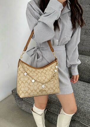 pvc包包新款78349时尚百搭单肩斜挎包女包手提包流浪包包