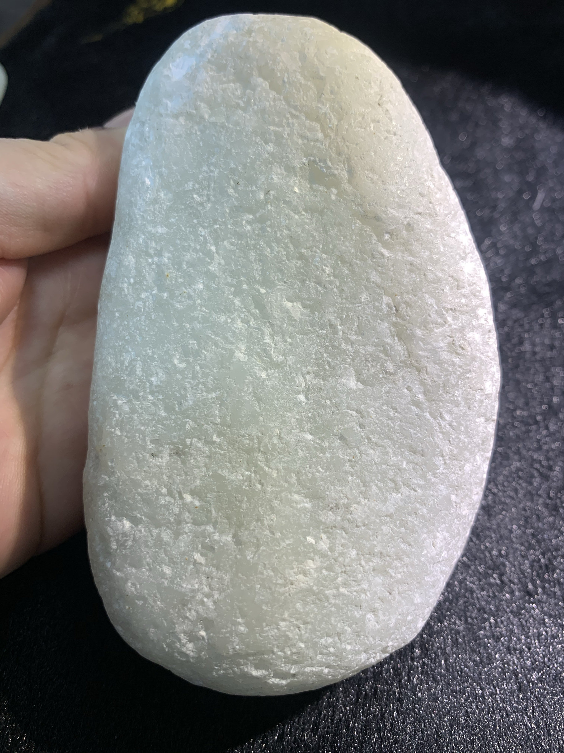 如意玉都-新疆和田玉水冲料天然珠宝奇石