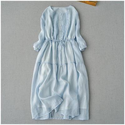 Drawstring dress looks slim, medium to long, accordion