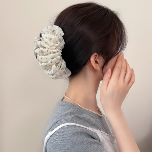 小清新蓝碎花网纱大号鲨鱼夹盘发