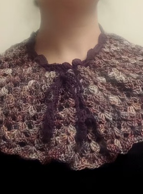 拍照造型乌拉圭进口羊毛线手工钩织套脖小披肩围巾！成品