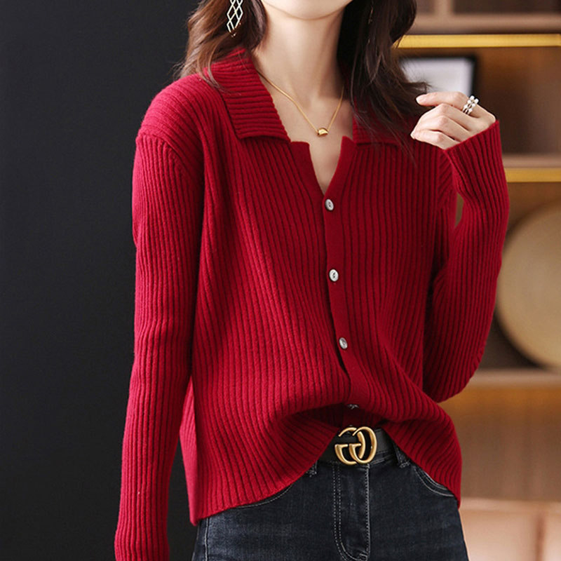 红色Polo领针织开衫减龄复古毛衣