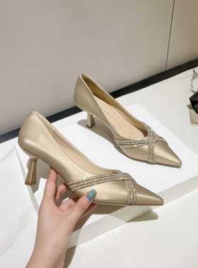 芭迪曼2024秋款水钻职业高跟鞋温柔尖头细跟单鞋气质上班鞋96551