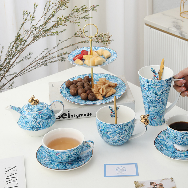 轻奢中欧式骨瓷咖啡杯碟高档精致马克杯早餐牛奶杯茶具礼品装情侣