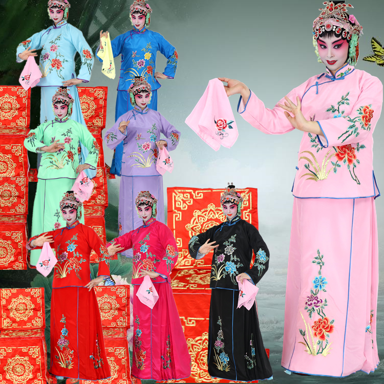 京剧演出花旦戏服
