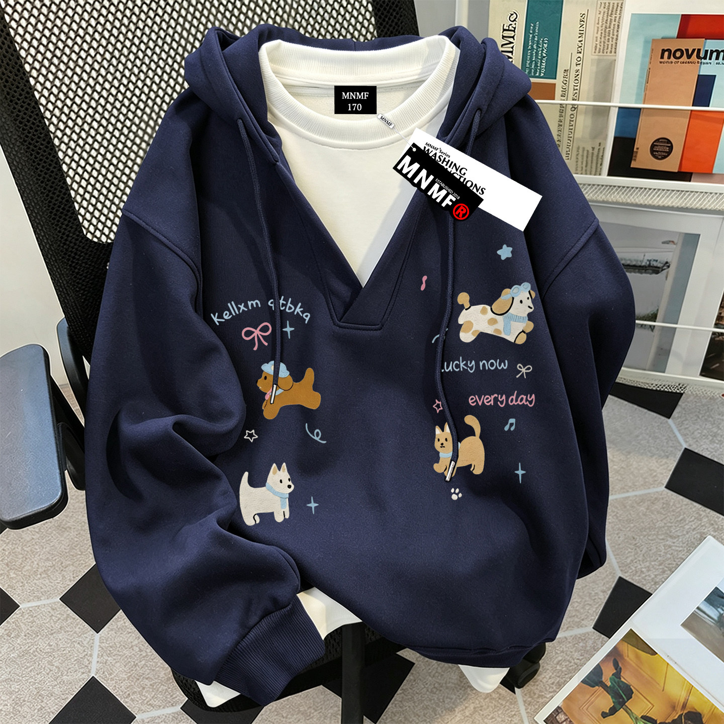 潮牌卡通猫咪男女童春秋季连帽卫衣中大童冬装加绒加厚假两件上衣