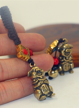 西藏纯黄铜汽车钥匙扣挂饰生肖猪