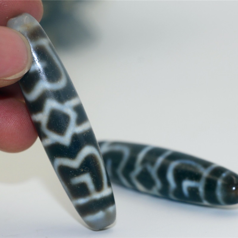 西藏玉髓玛瑙天珠手串招财吊坠