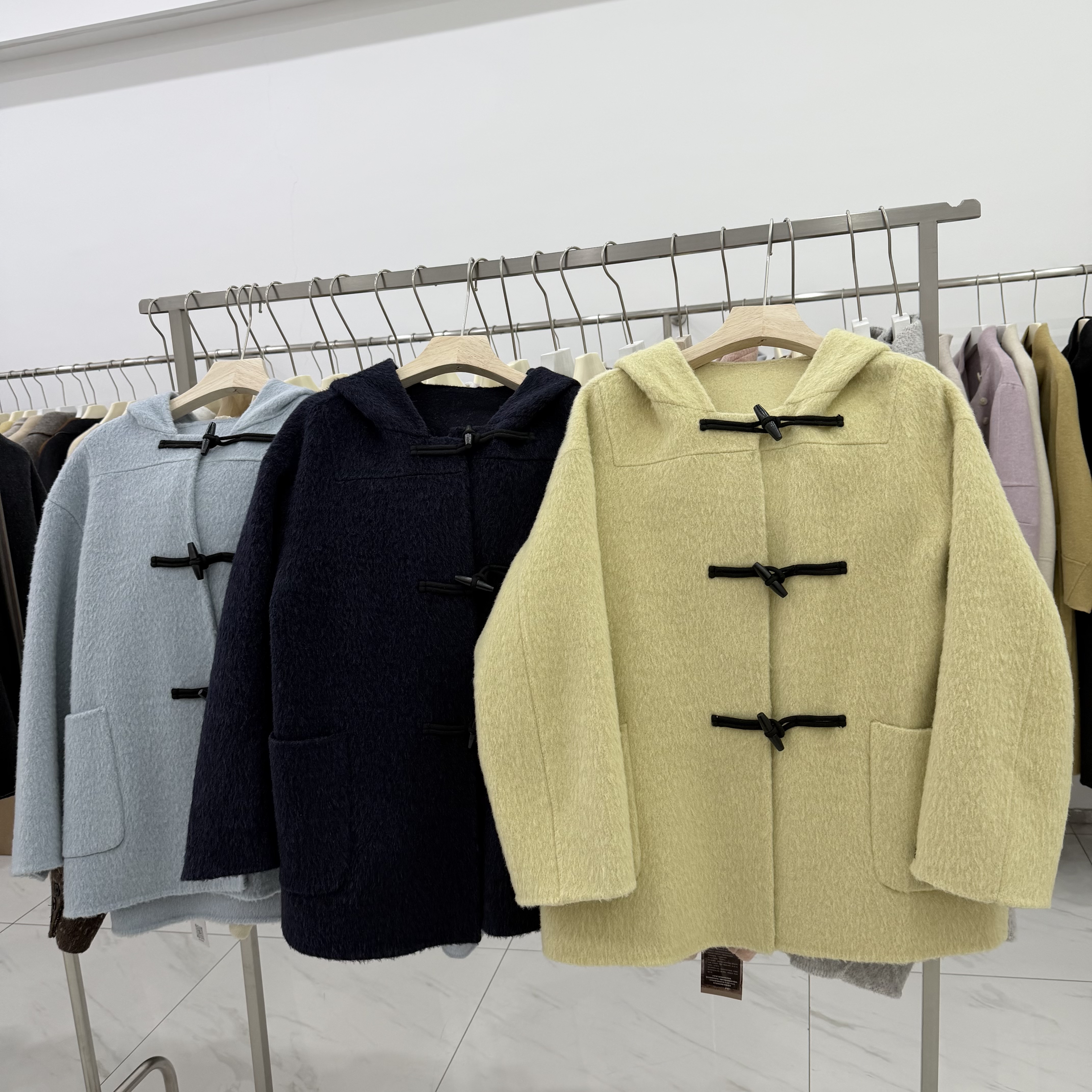 25新款牛角扣黄色苏丽中长款连帽学院风减龄连帽子韩版羊毛外套