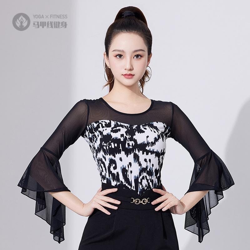 时尚春夏镂空拉丁舞中袖圆领女款