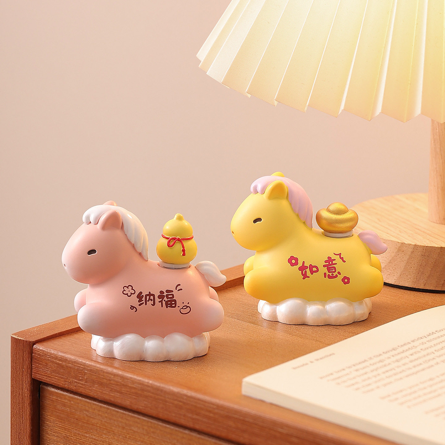 2026马年小摆件马上发财新年吉祥物办公桌面招财装饰趣味生日礼物,工业油品/胶粘/化学/实验室用品,树脂,淘宝优惠券,粉丝福利购,淘宝优惠卷