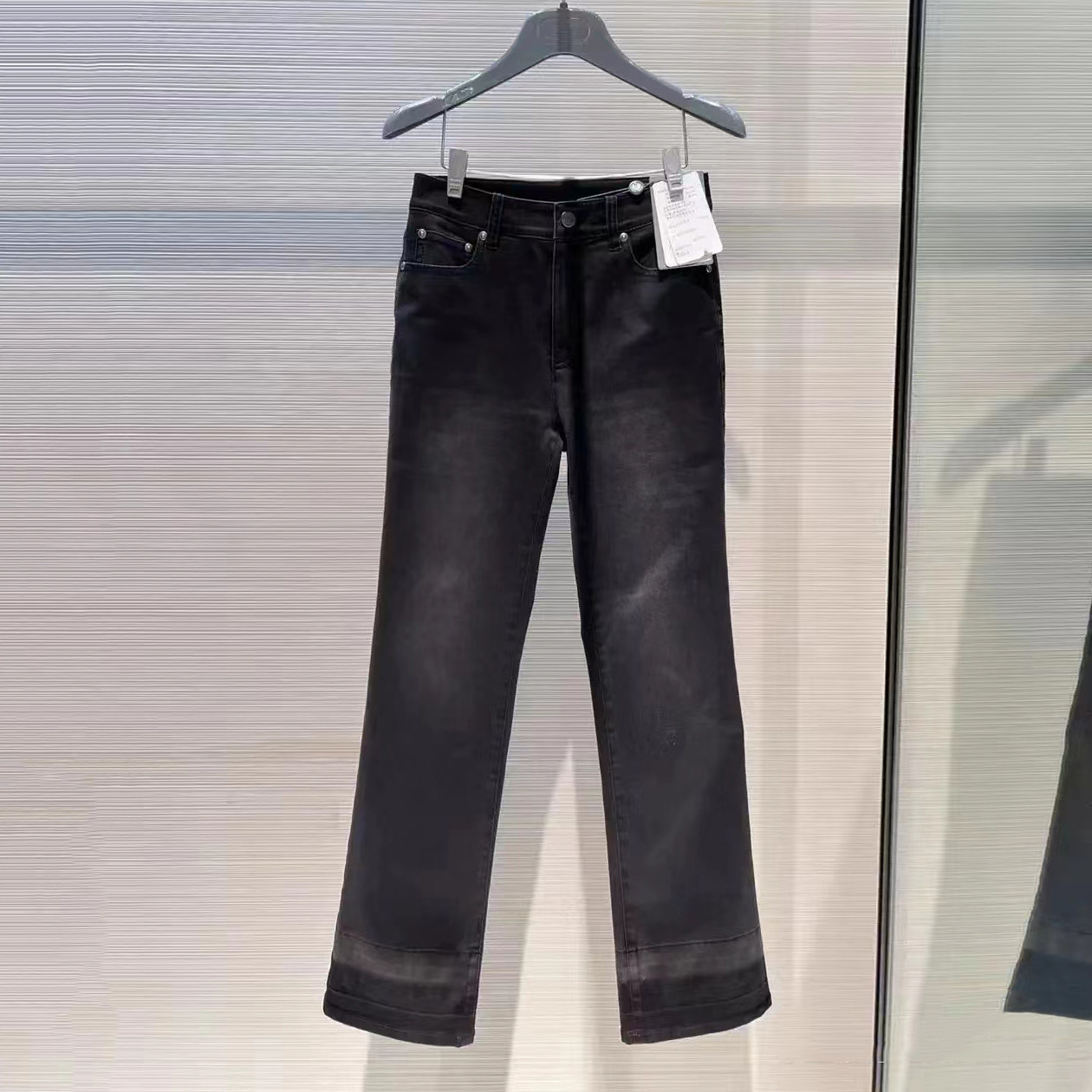 正品哥家新款2026春季中腰修身显瘦直筒九分裤女黑色牛仔裤子女