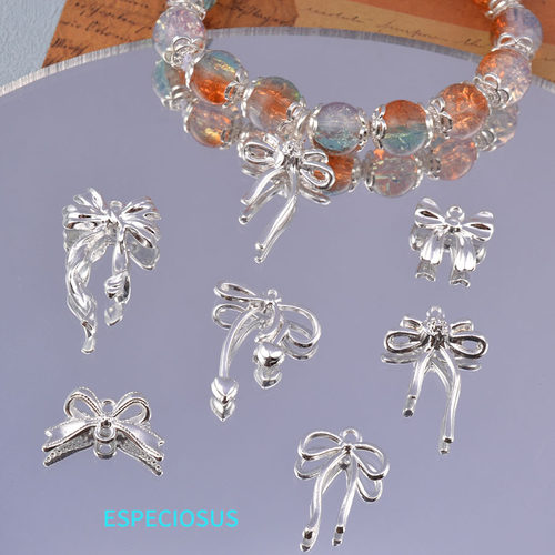 合金亮银色镂空蝴蝶结吊坠串手链