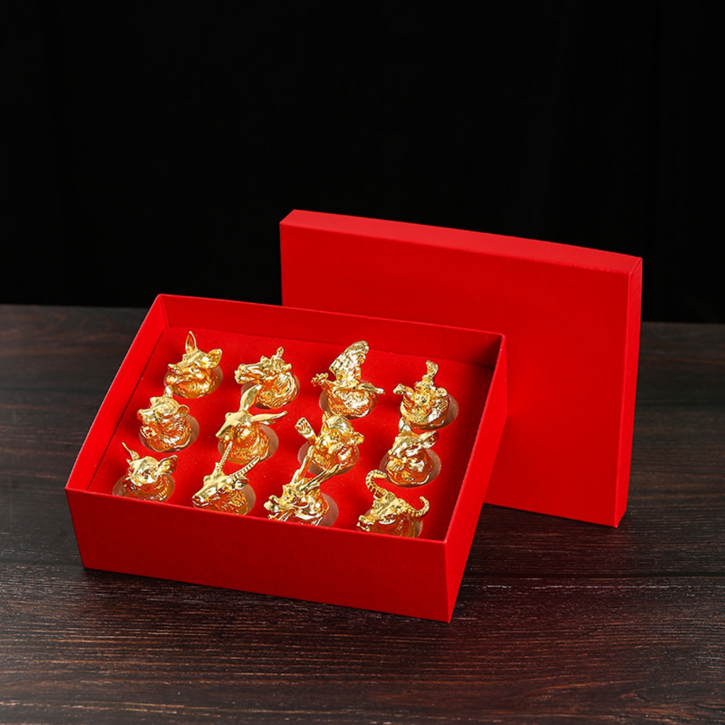 中式白酒杯十二生肖一口杯水晶玻璃白酒杯烈酒杯分酒器礼盒套装