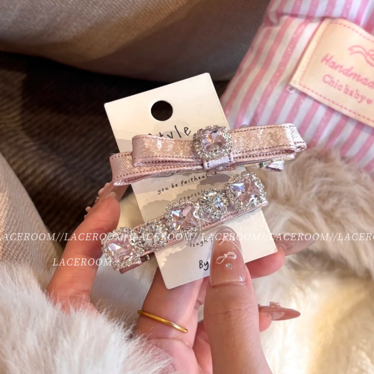 千金感拉满！2个装闪钻缎面发夹甜美少女刘海碎发侧边鸭嘴夹头饰