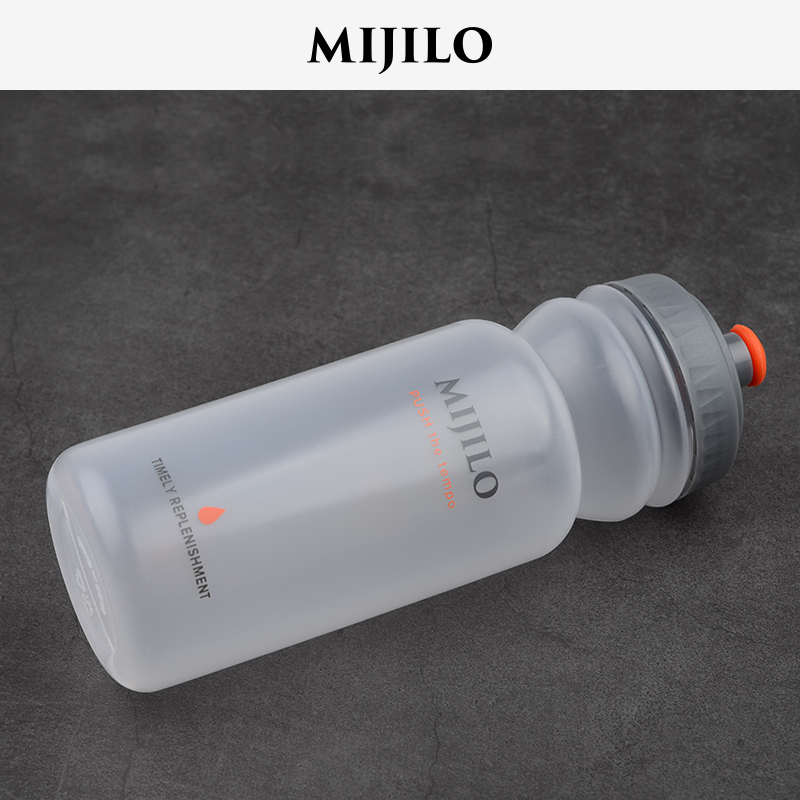 Ã×»ùÂåMIJILOÅܲ½Ë®±½¡ÉíÔ˶¯Ë®ºø±ãЯÂíÀËÉÔ½Ò°Åܰ´Ñ¹Ê½500ML