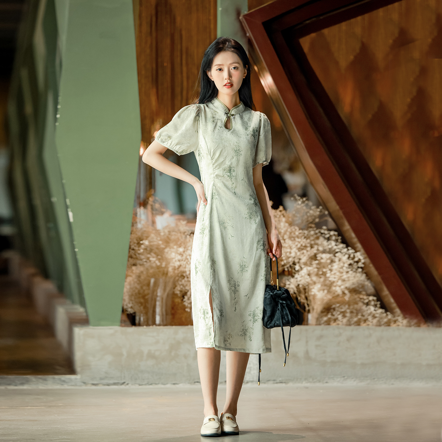 记忆的起点连衣裙女时尚气质夏季新中式灯笼袖碎花旗袍68GX882