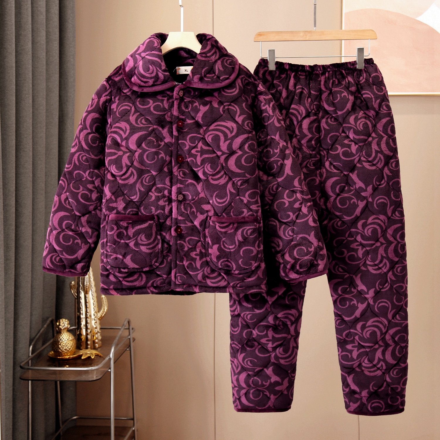 冬季珊瑚绒保暖老年妈妈款家居服