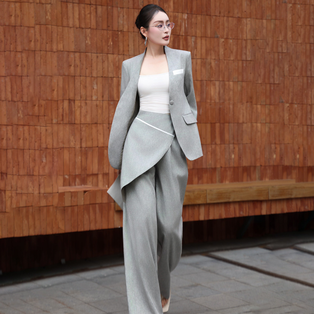 设计感职业套装春夏女装商务通勤正装七分袖西装外套直筒裤两件套