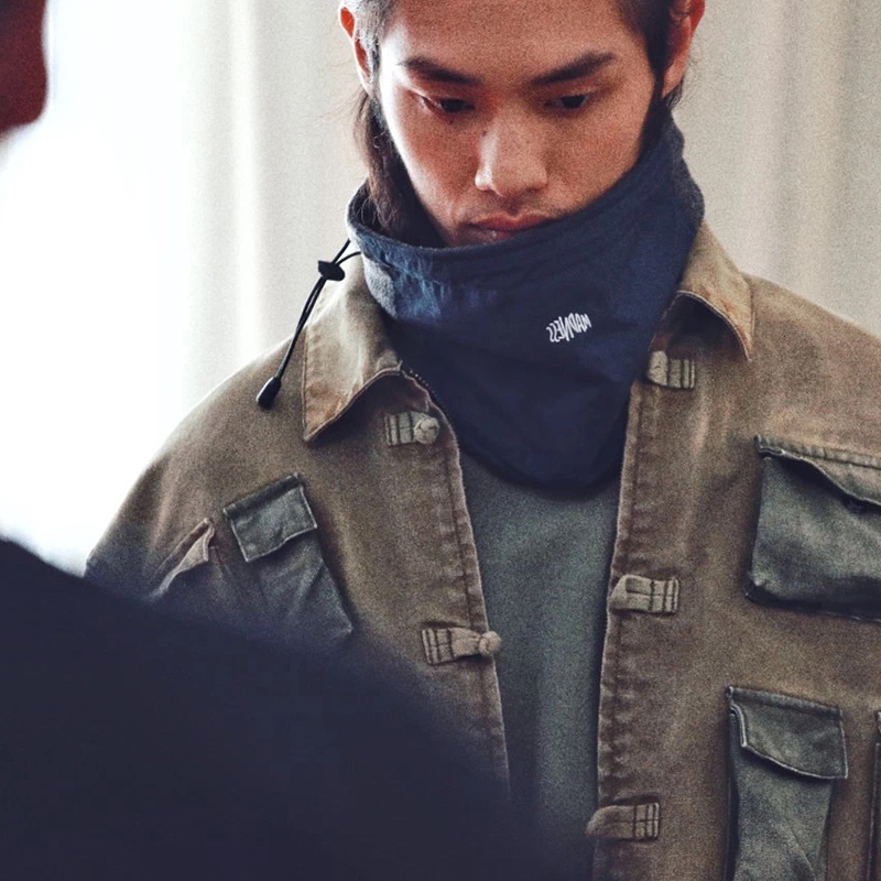 MADNESS摇粒绒围脖余文乐19AW