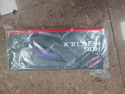 华硕ROG大力神显卡支架XH01