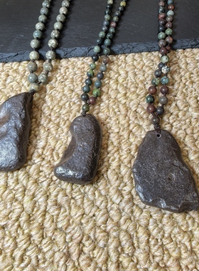 3件套更划算新疆五彩湾硅化铁原生态吊坠养心护心石项链247