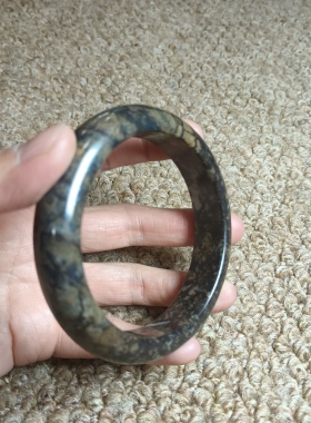 新疆哈密花伊丁手镯琥珀色纹路别致沉稳标准形圈口61mm宽14mm1958