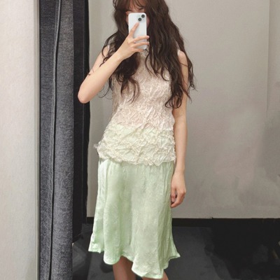 Afterwonder两款长度苹果绿褶皱醋酸半裙 明亮彩色高腰显瘦高级感