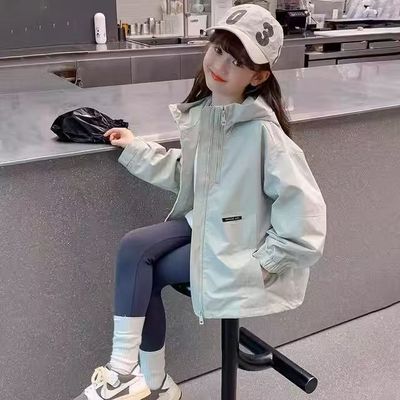 女童外套连帽冲锋衣春秋款2025新款儿童春装衣服洋气童装女孩上衣