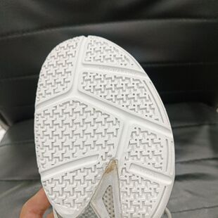 适用于尤尼克斯羽毛球鞋底修复更换sc65z3白虎纹橡胶底专业修鞋店