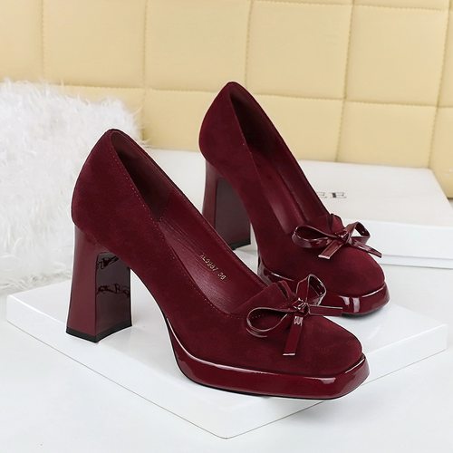 9987-h81 Korean Style Square Head Waterproof Table Suede Bow