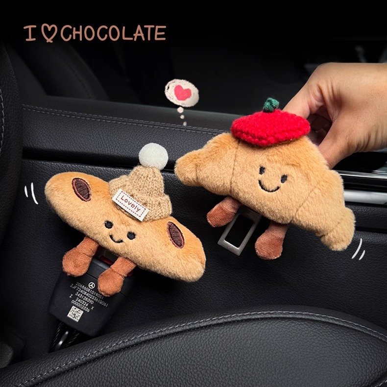 汽车安全插带卡口车载安全带延长固定器车内装饰牛角包可爱高级女