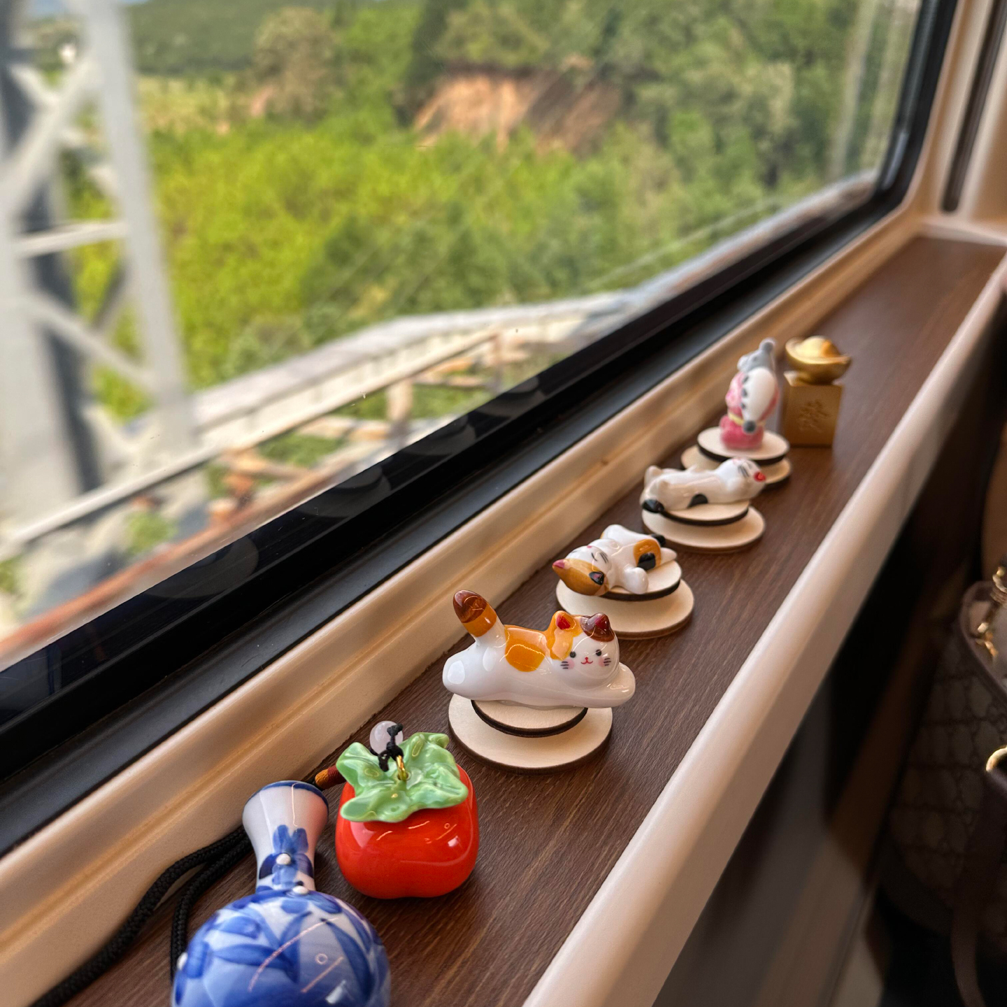 景德镇转转乐陶瓷车内饰品摆件汽车中控台车载车内卡通装饰26马年