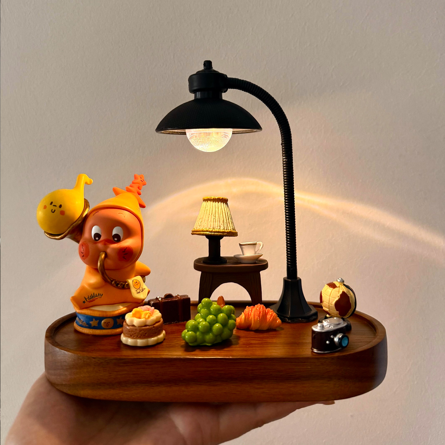 正版泡泡玛特车内饰品摆件个性装饰材料包车载装饰可爱汽车用品