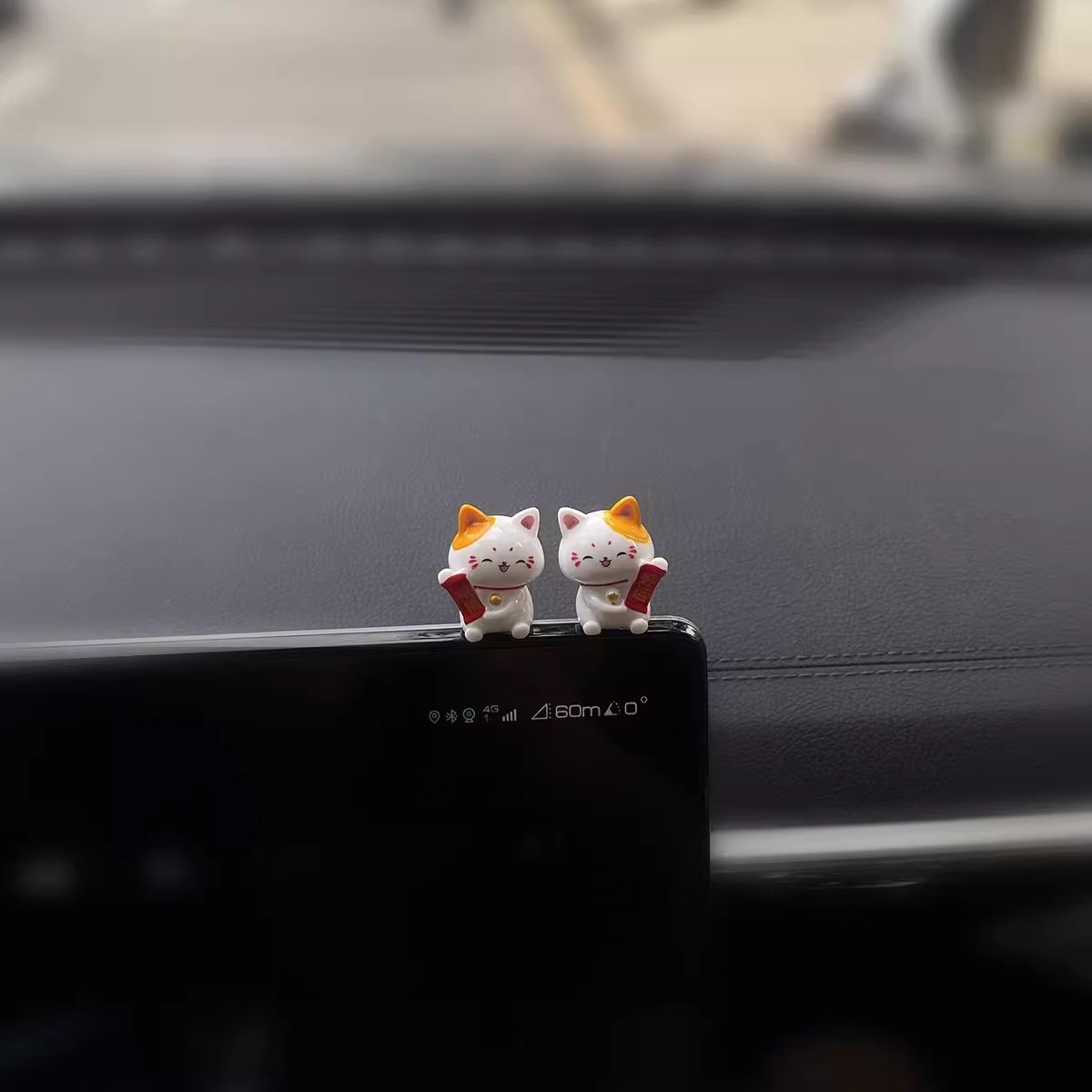 「好运 招财」治愈系汽车摆件可爱车载装饰礼物车内卡通饰品中控