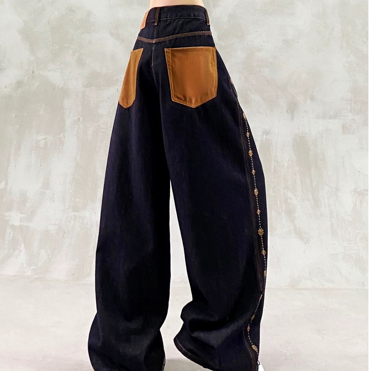 拼色口袋设计阔腿牛仔工装裤女春秋季高腰宽松显瘦百搭直筒拖地裤