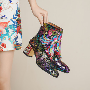 34-43大码民族风刺绣亮片旗袍短靴6cm水钻粗高跟后拉链短筒靴子女