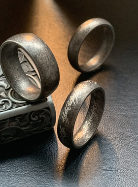 古法弧形-不掉色钛钢食指大戒指男款素戒中古泥鳅背尾戒指环王