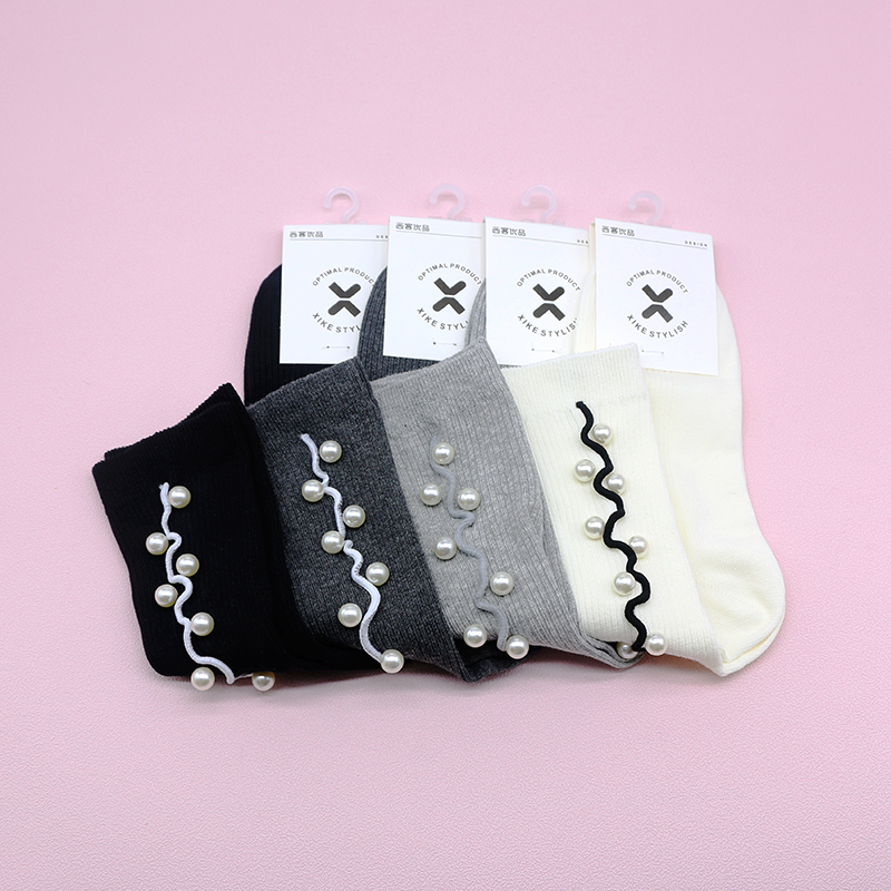 西客优品冬珍珠木耳边中高筒女袜